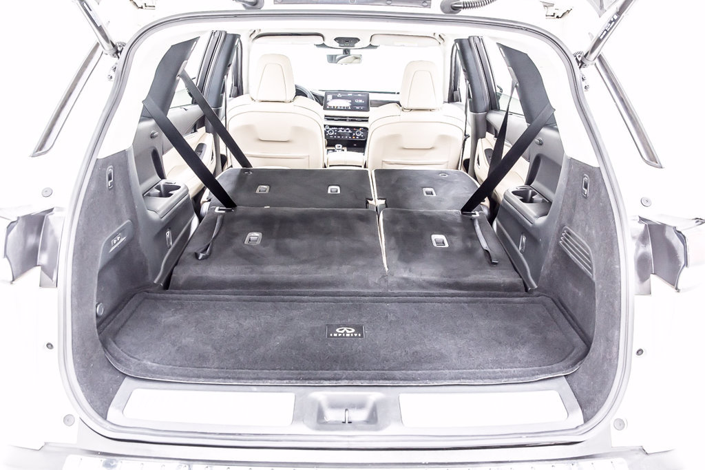 Used 2023 INFINITI QX60 Sensory w/ Vision Package AWD/4WD image 37