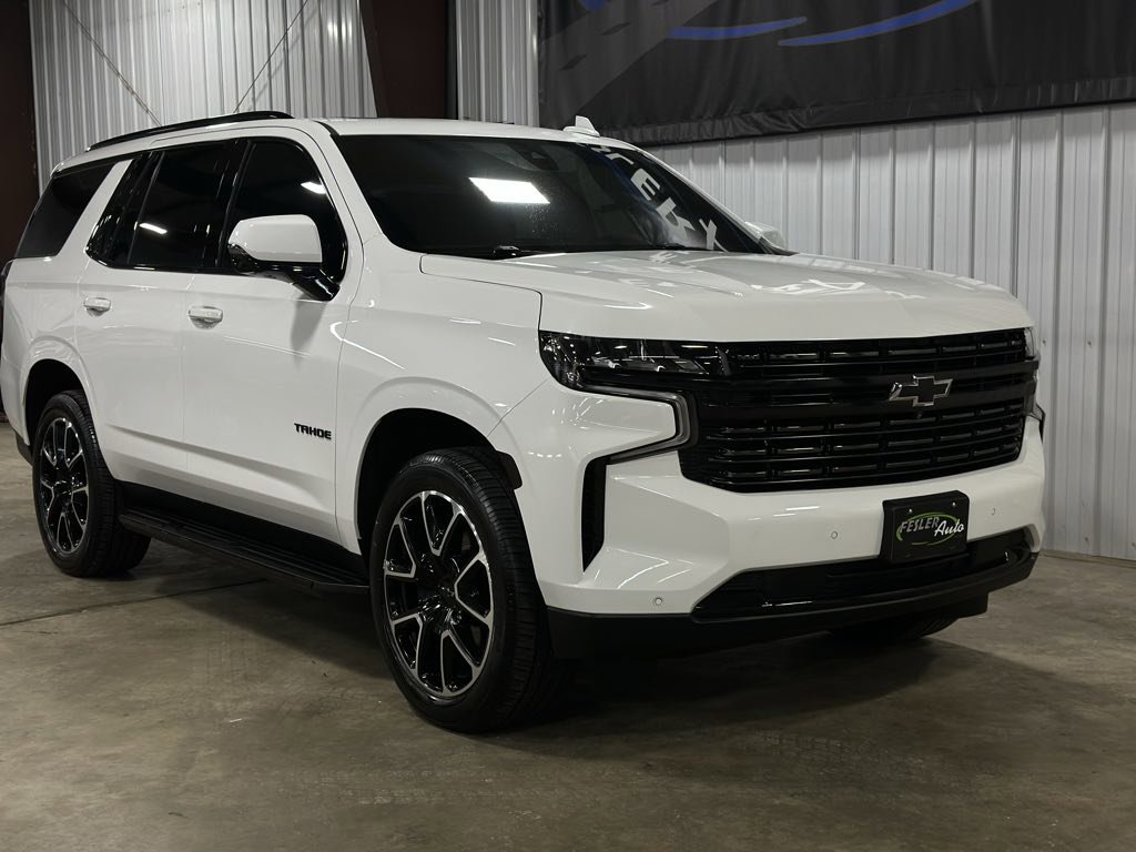 Used 2022 Chevrolet Tahoe RST w/ Luxury Package image 17