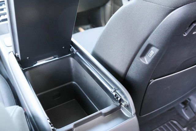 New 2026 Hyundai Santa Fe SE image 15