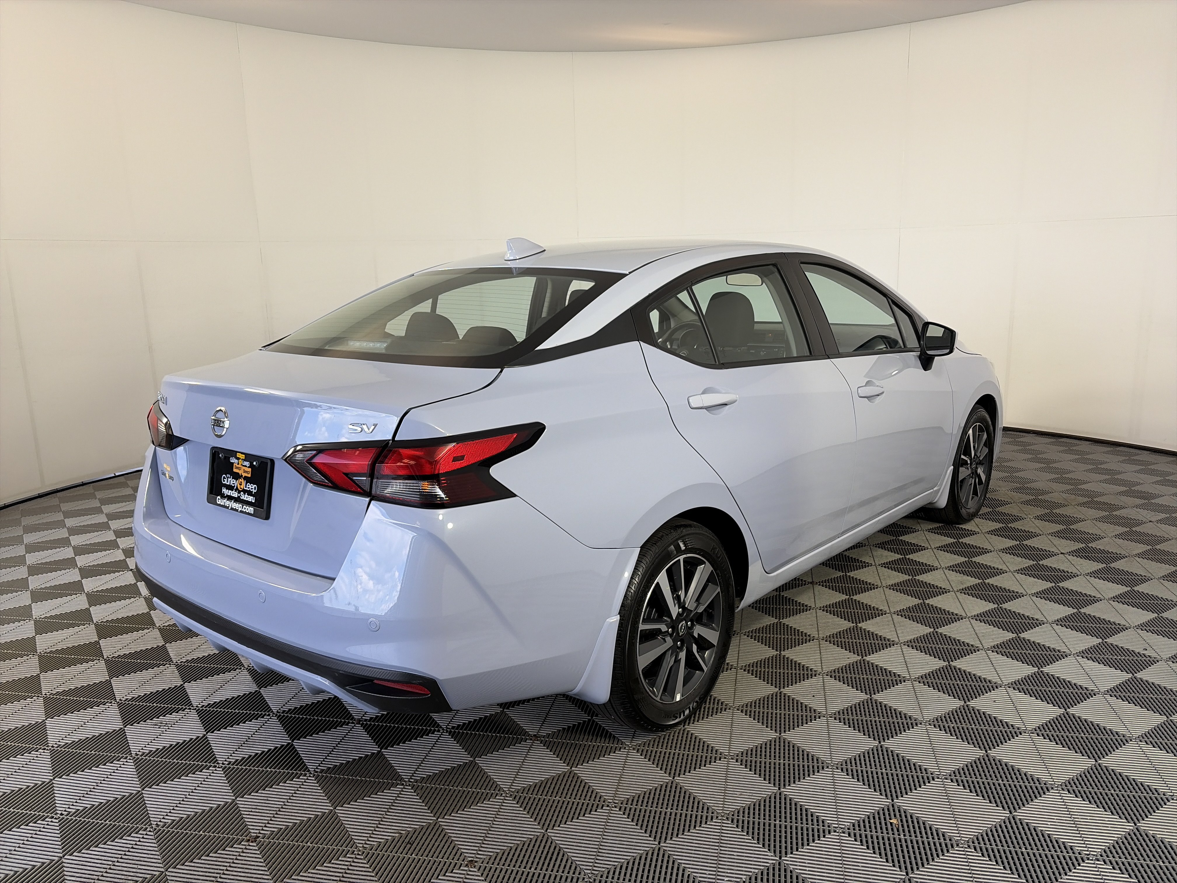 Used 2025 Nissan Versa SV w/ Trunk Package FWD image 10