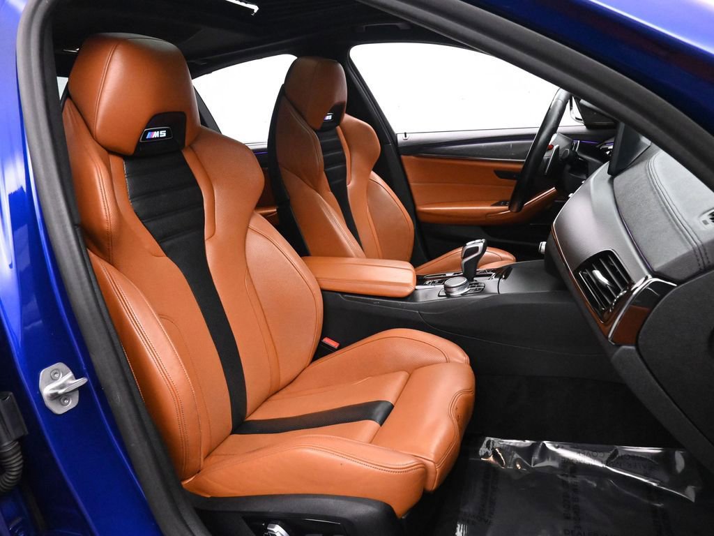 Used 2022 BMW M5 w/ Executive Package image 28