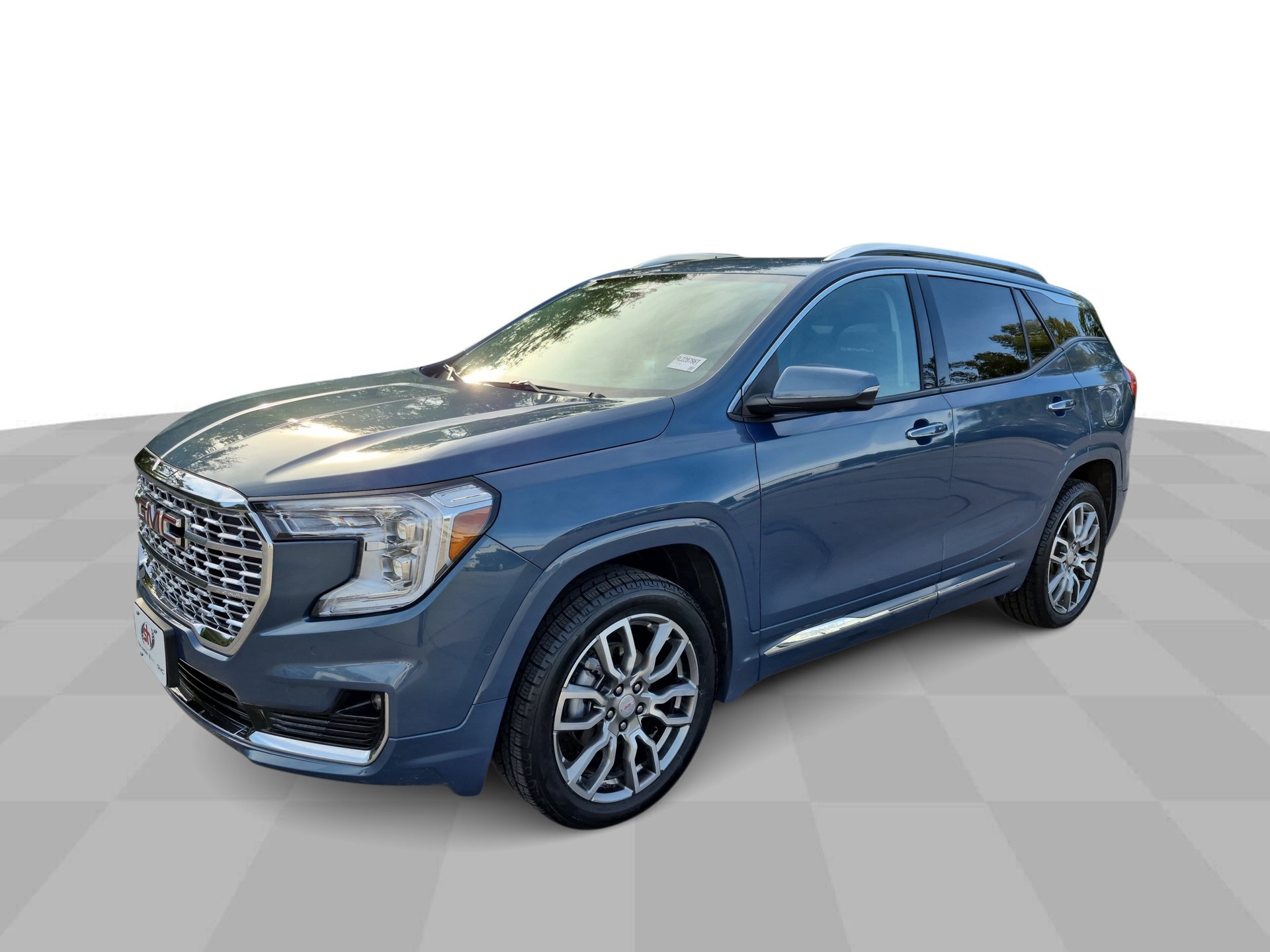 Used 2024 GMC Terrain Denali w/ Denali Premium Package AWD/4WD image 5