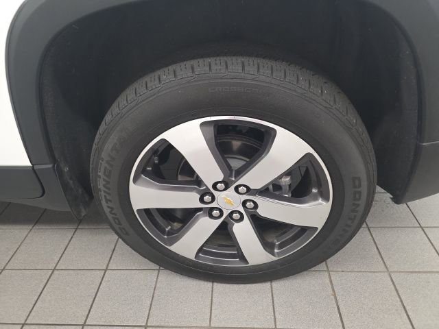 Used 2023 Chevrolet Traverse LT w/ LT Premium Package image 7