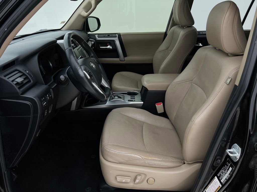 Used 2016 Toyota 4Runner Limited image 11