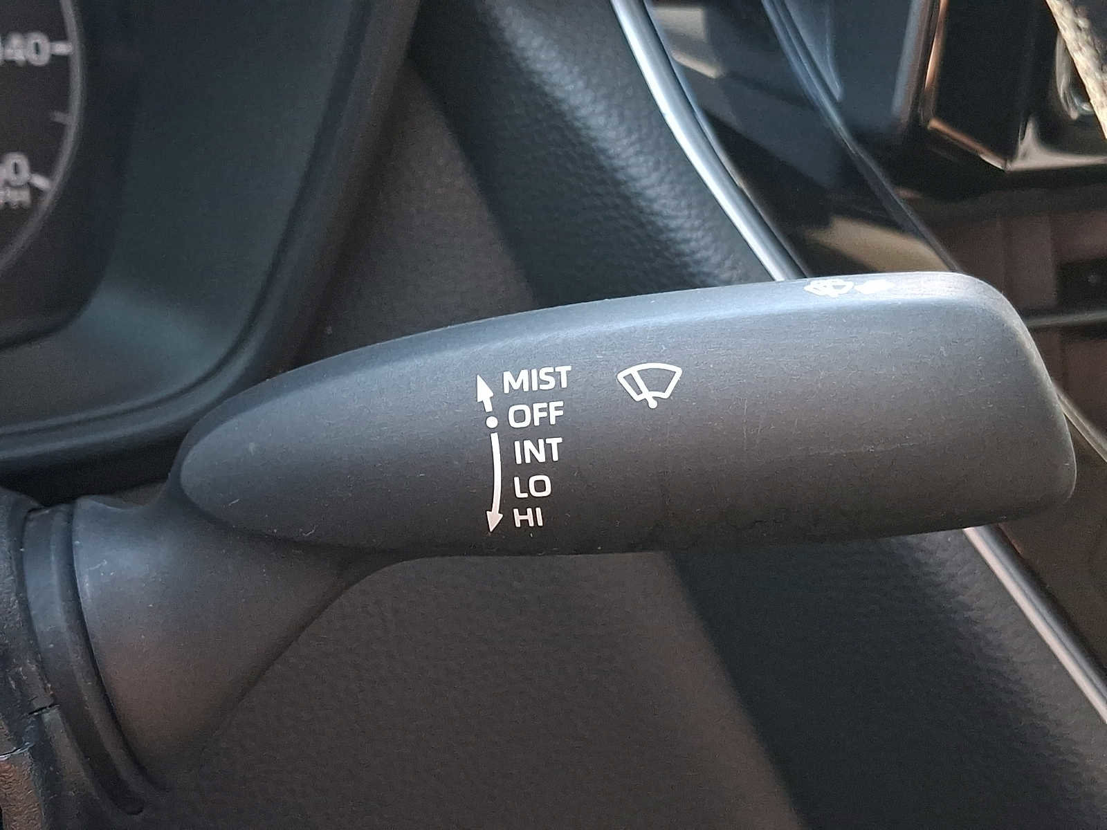 Used 2025 Toyota Corolla LE FWD image 18