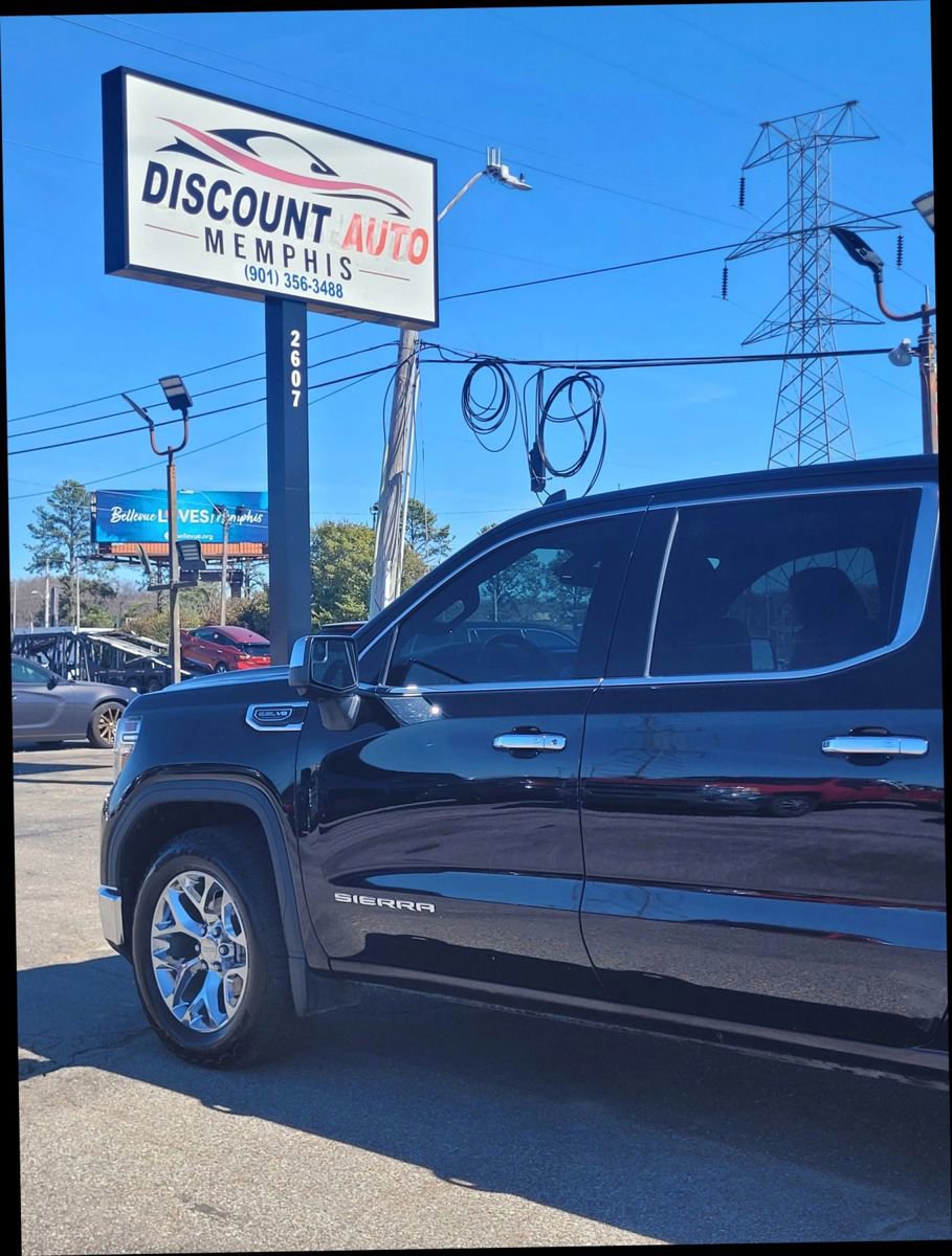 Used 2020 GMC Sierra 1500 SLT w/ SLT Premium Package image 11