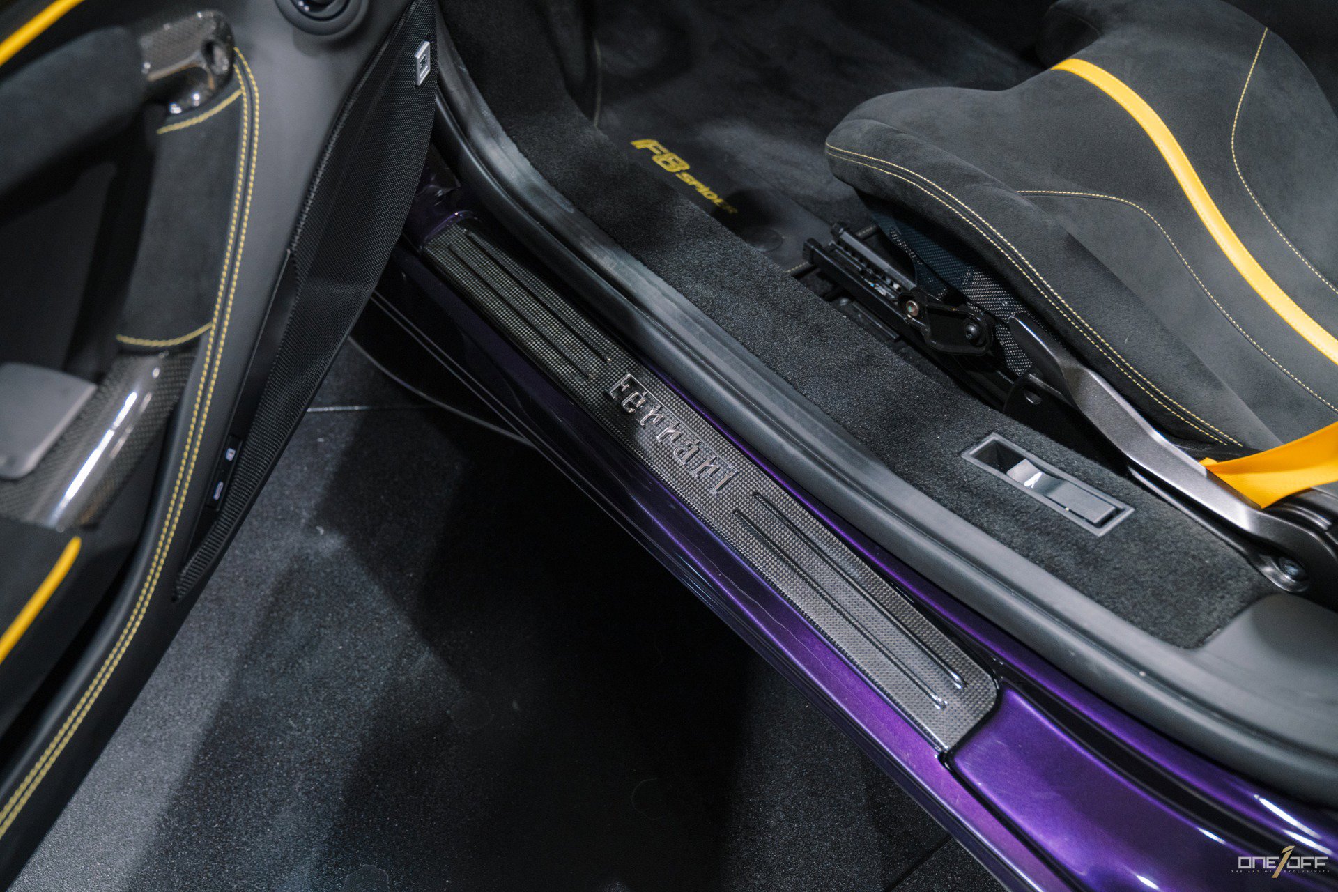 Used 2022 Ferrari F8 Tributo RWD image 17