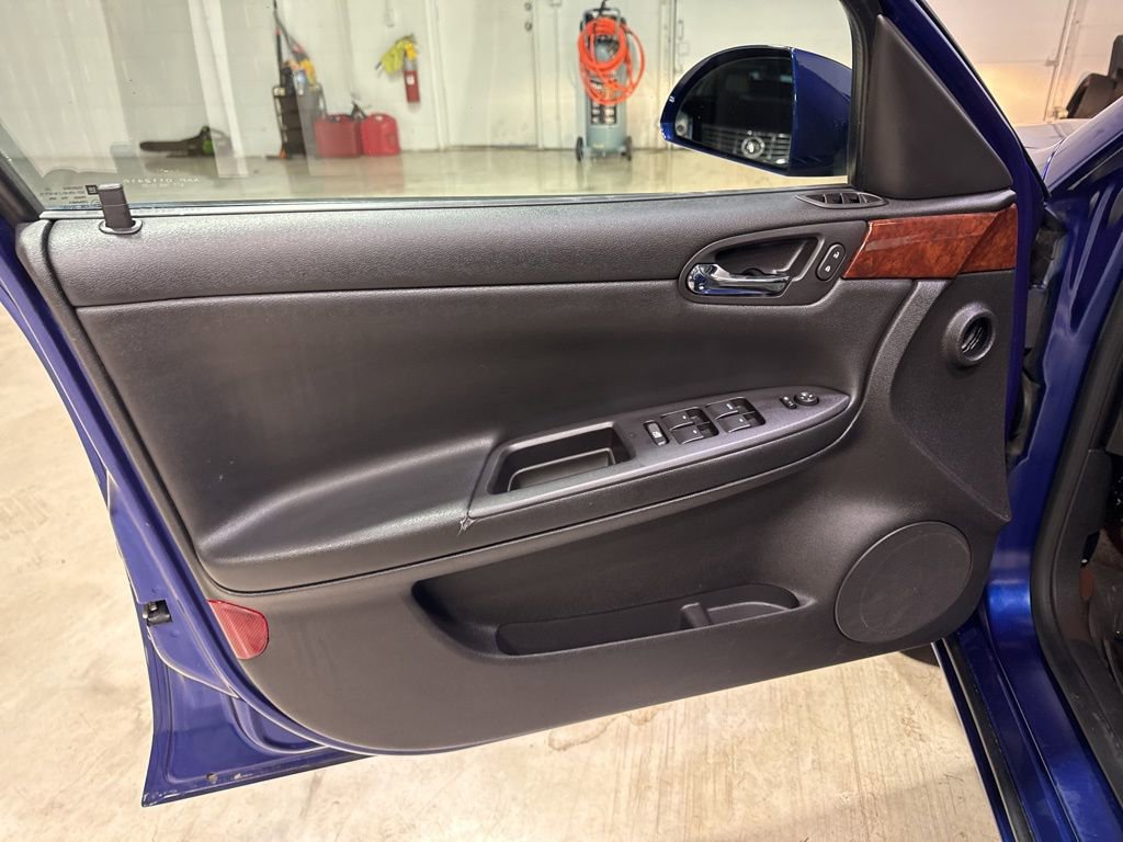 Used 2007 Chevrolet Impala LT image 26