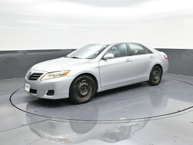 Used 2010 Toyota Camry LE image 28