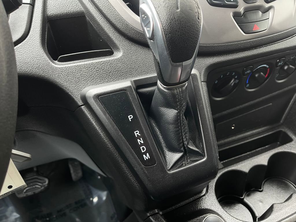 Used 2018 Ford Transit 350 XLT image 27