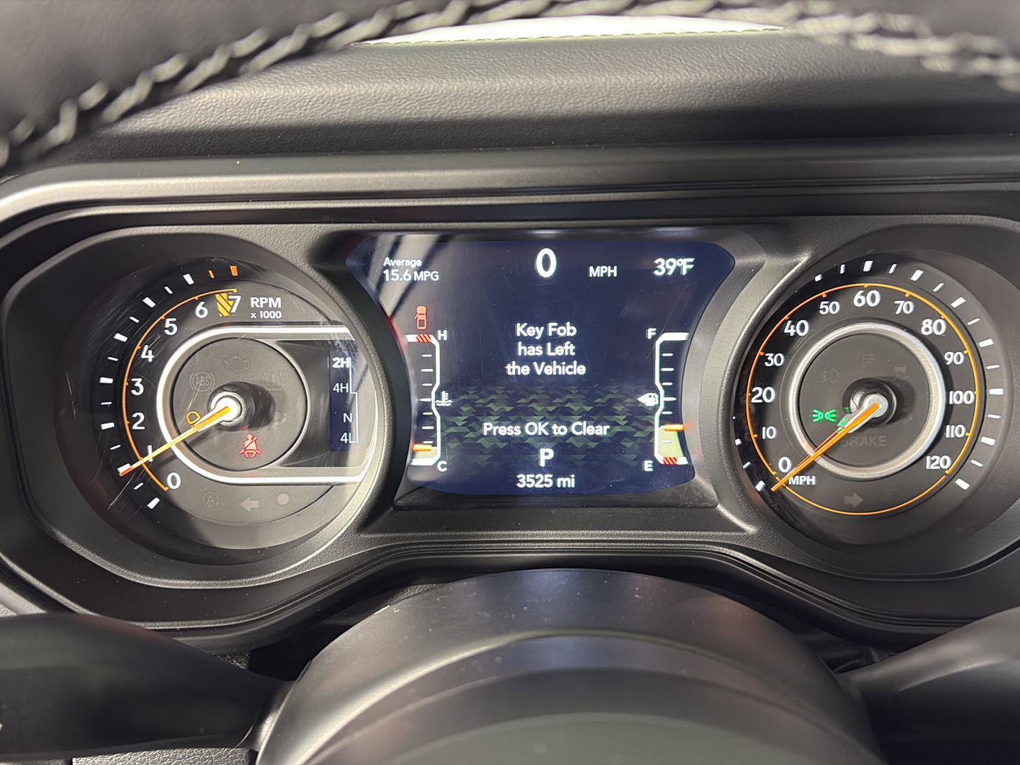 Used 2025 Jeep Gladiator Sport image 35