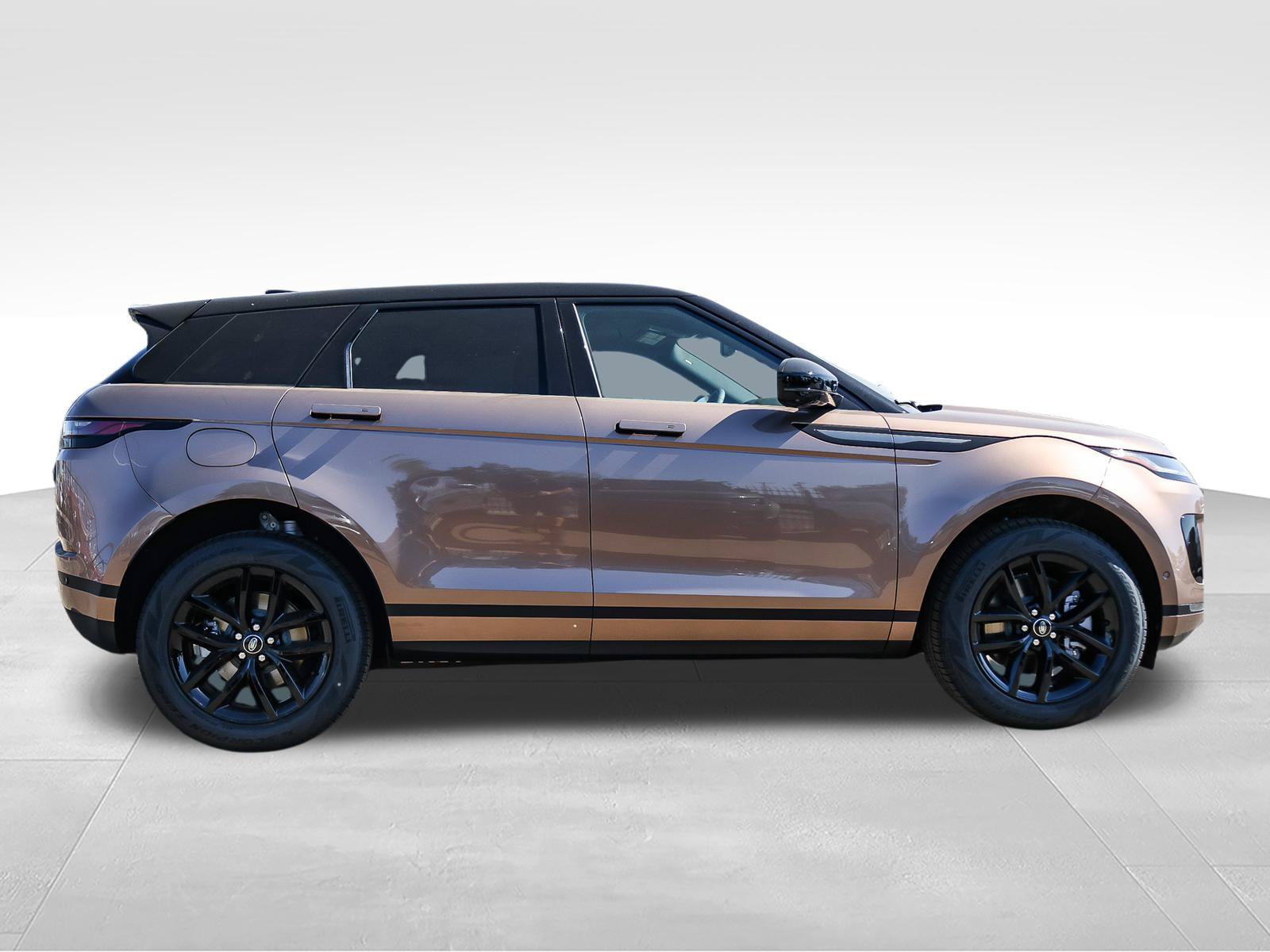 New 2026 Land Rover Range Rover Evoque S AWD/4WD image 4