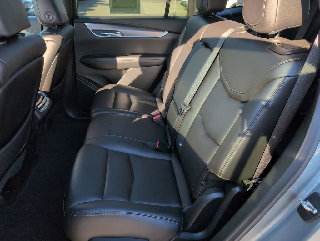 Certified 2023 Cadillac XT6 Luxury image 24