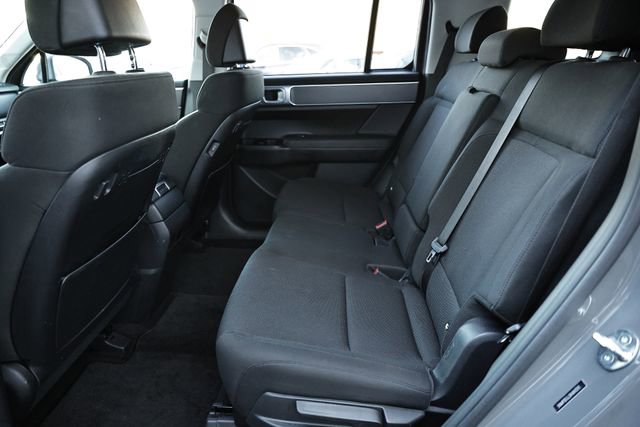 Used 2024 Hyundai Santa Fe SE image 25