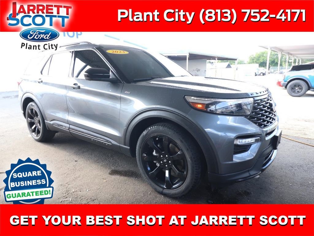 Used 2023 Ford Explorer ST-Line w/ Class IV Trailer Tow Package RWD image 1