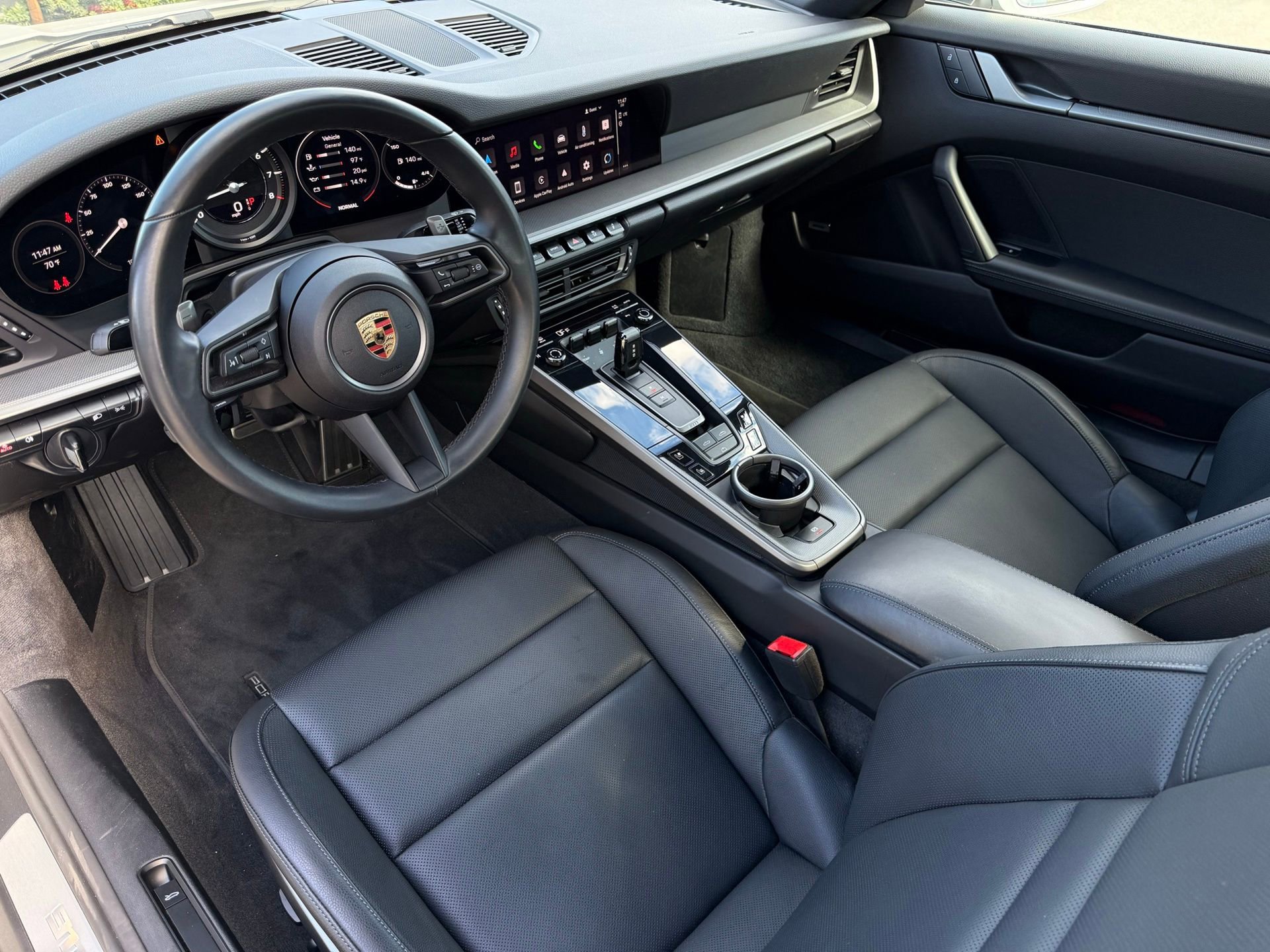 Certified 2024 Porsche 911 Carrera image 4