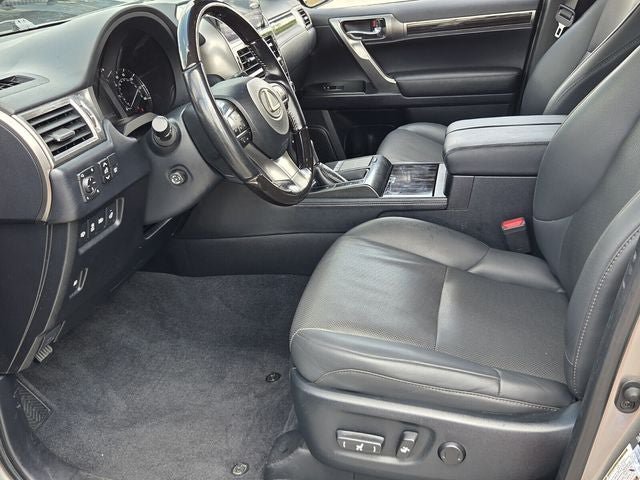 Used 2022 Lexus GX 460 Premium w/ Premium Plus Package AWD/4WD image 18