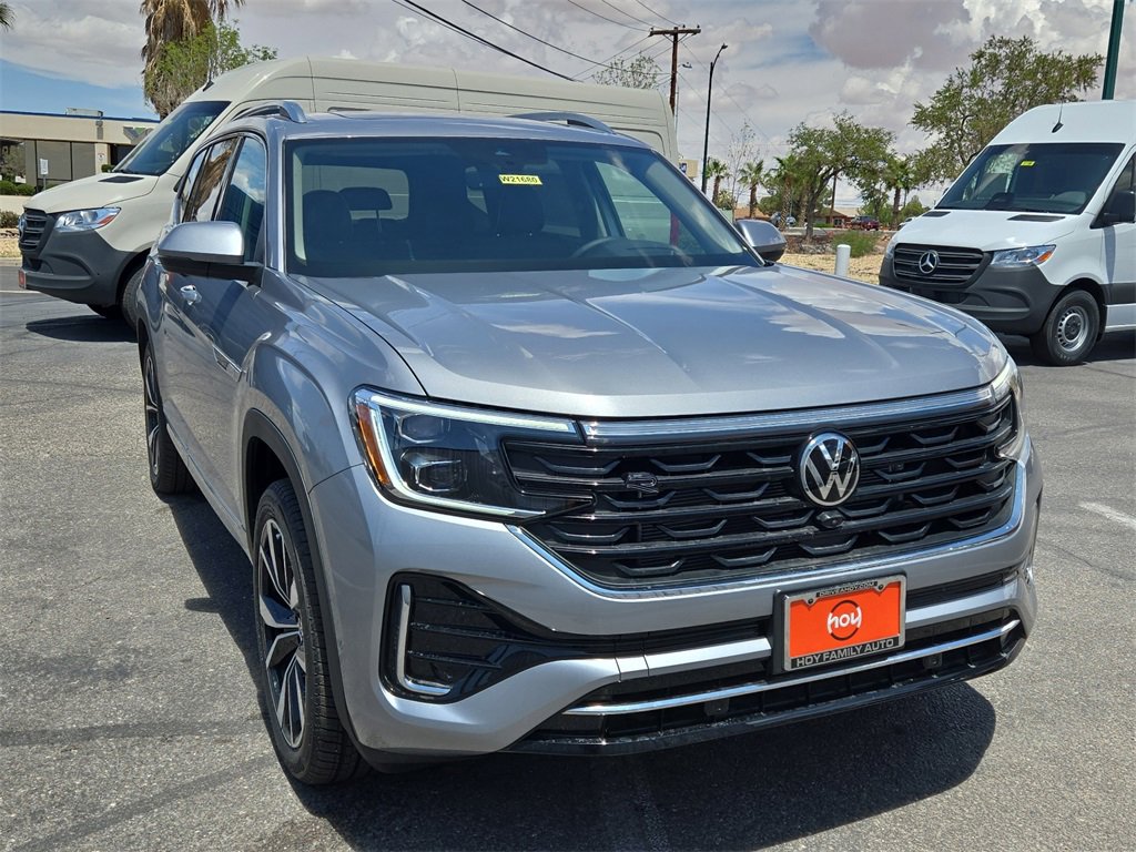 New 2025 Volkswagen Atlas SEL Premium R-Line image 2