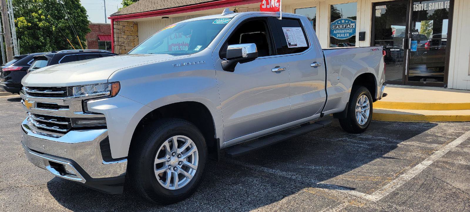 Used 2019 Chevrolet Silverado 1500 LTZ w/ LTZ Plus Package image 3