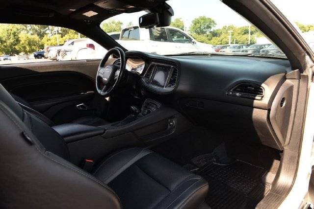 Used 2023 Dodge Challenger SXT w/ Plus Package RWD image 8