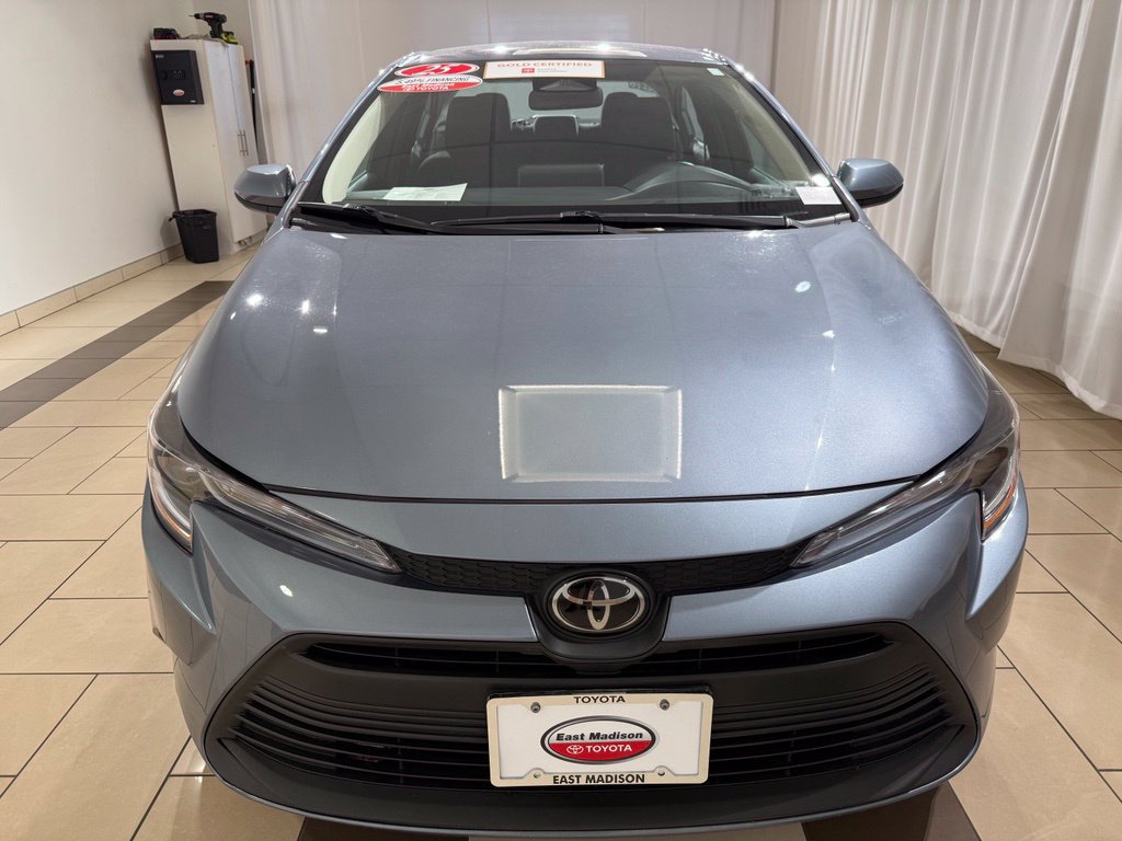 Certified 2025 Toyota Corolla LE FWD image 7