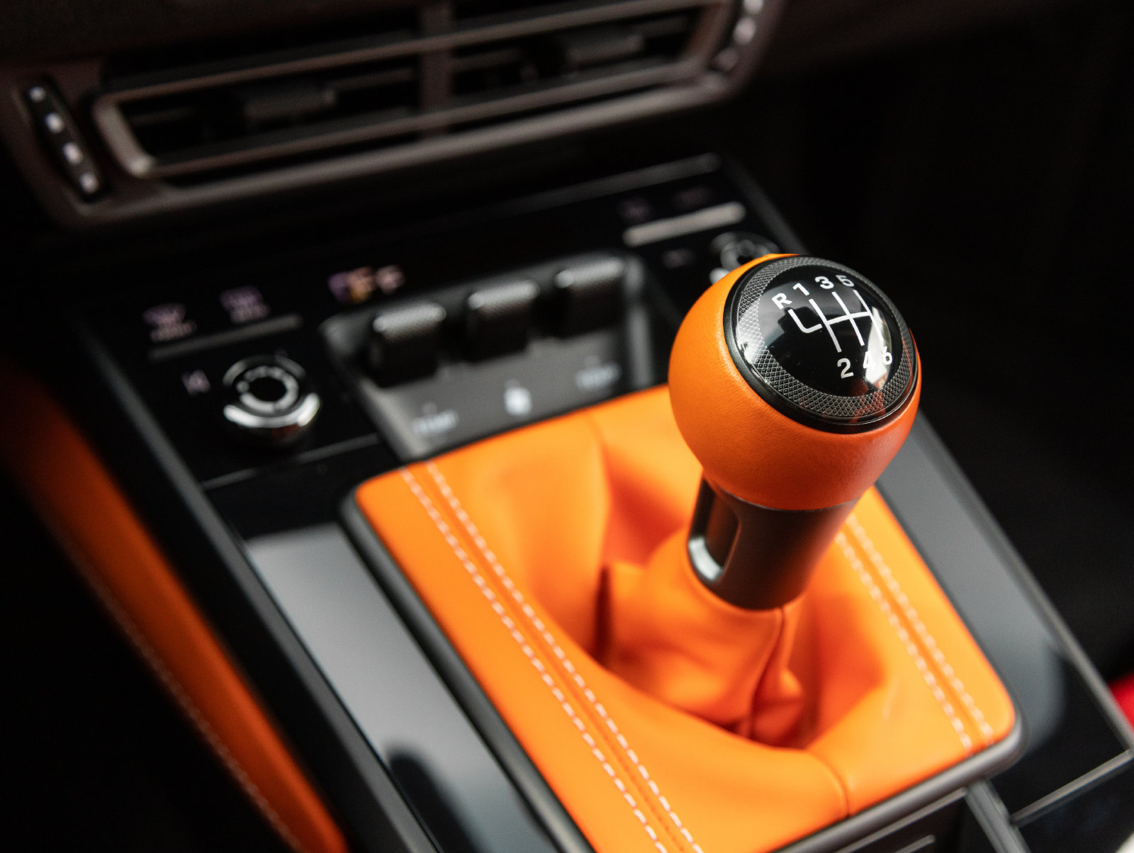 Certified 2022 Porsche 911 GT3 RWD image 28