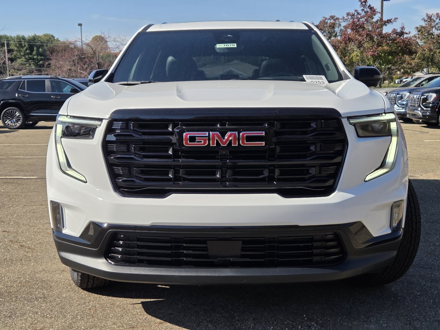 New 2027 GMC Acadia Elevation w/ Elevation Premium Package AWD/4WD image 12