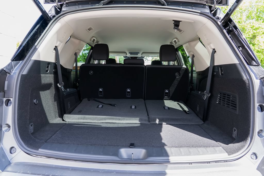 New 2026 Nissan Pathfinder SL w/ Cargo Package AWD/4WD image 8