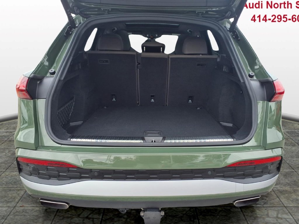 Used 2025 Audi Q5 Prestige AWD/4WD image 9