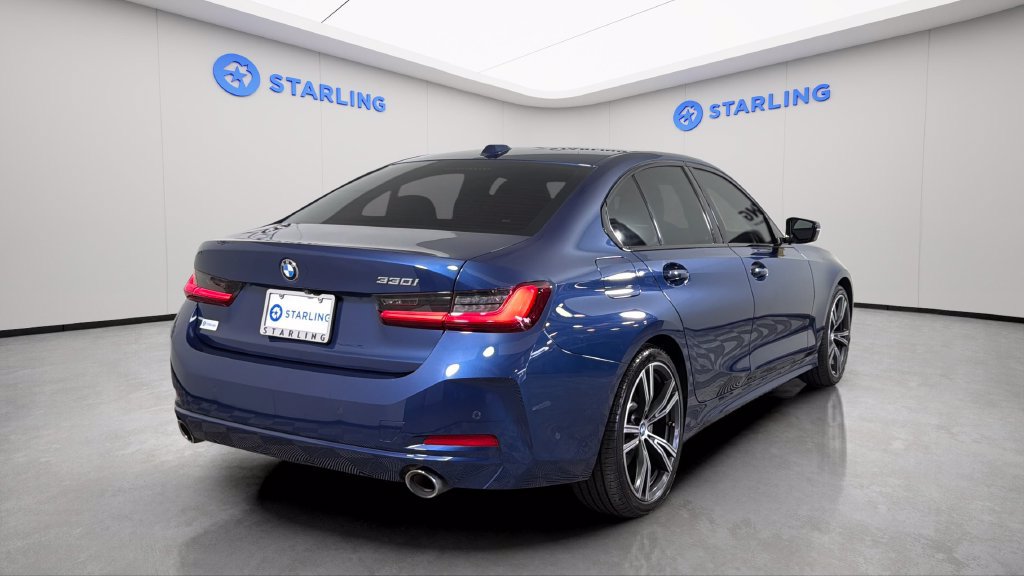 Used 2023 BMW 330i Sedan w/ Premium Package RWD image 8