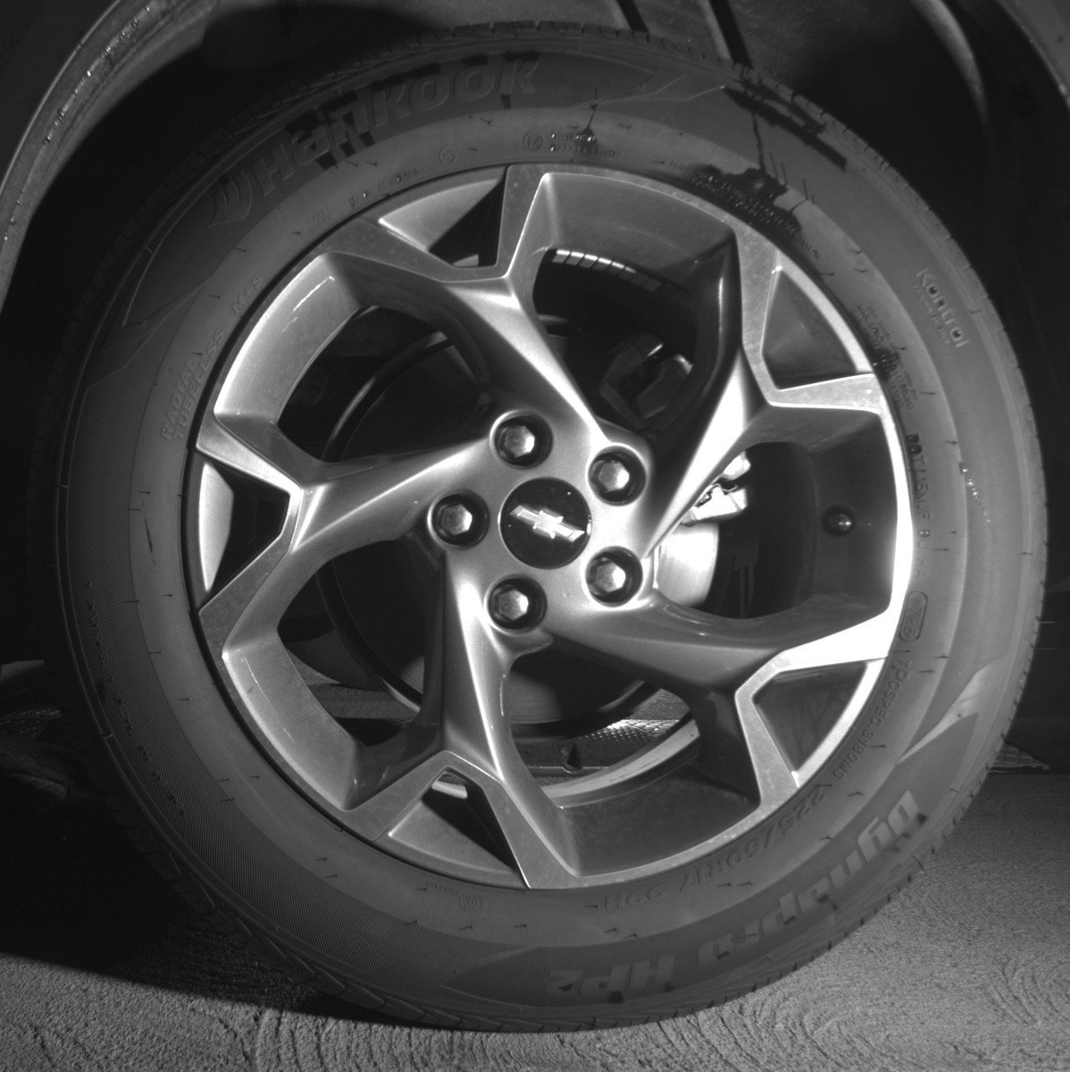Used 2025 Chevrolet Trax LT FWD image 14