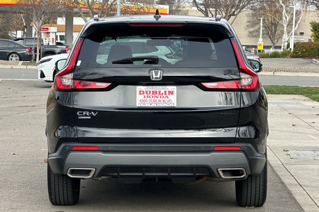 Certified 2025 Honda CR-V Sport-L image 5