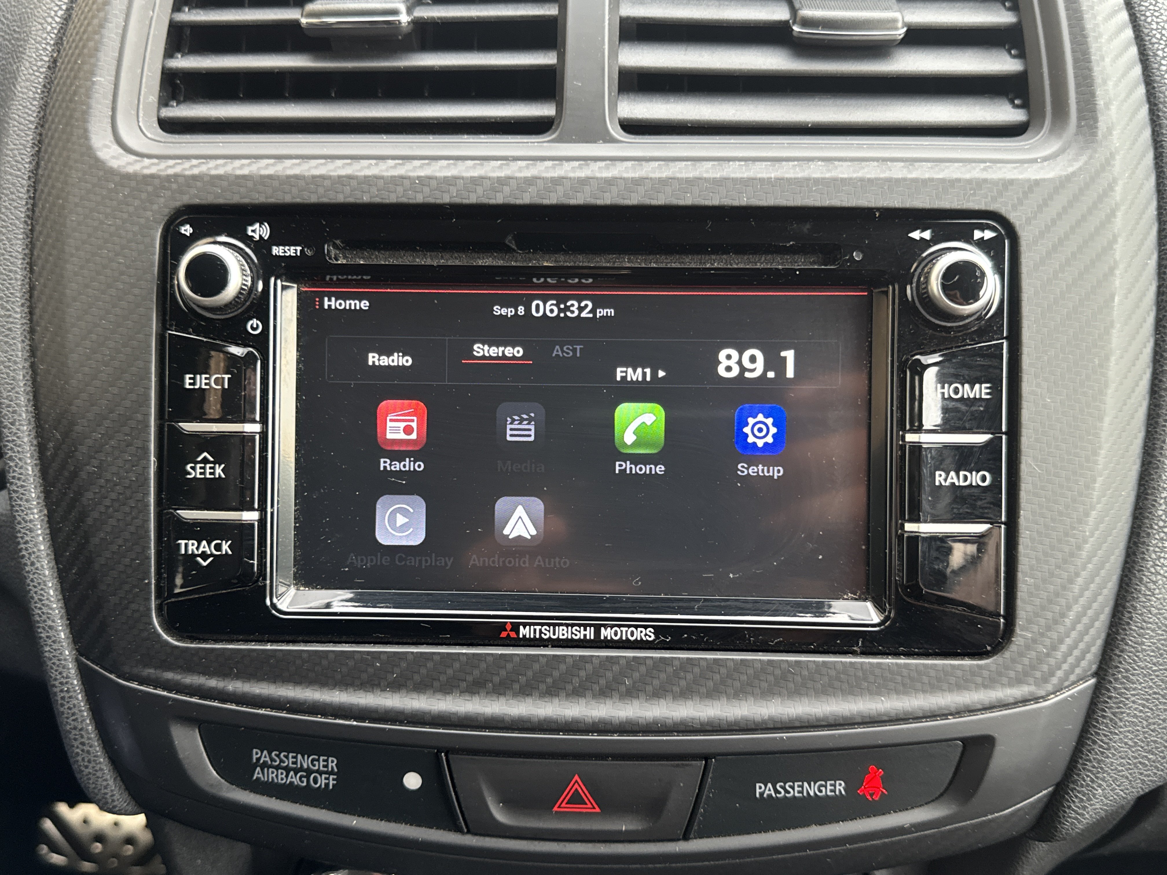 Used 2017 Mitsubishi Outlander Sport LE AWD/4WD image 14