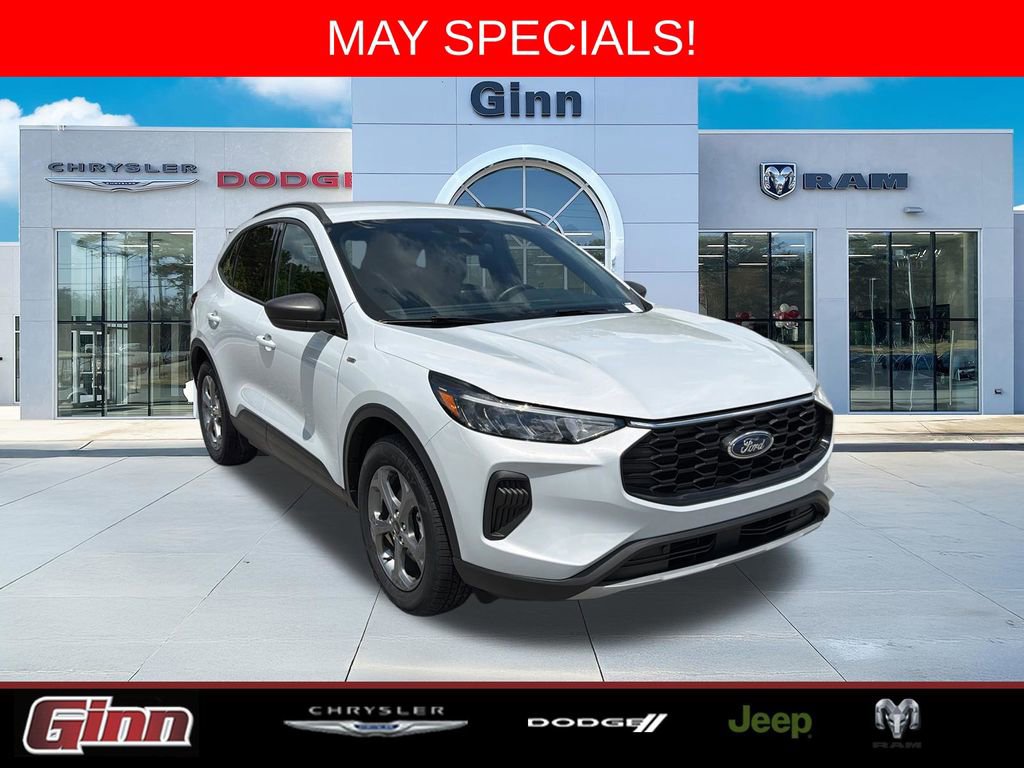Used 2025 Ford Escape ST-Line FWD image 1