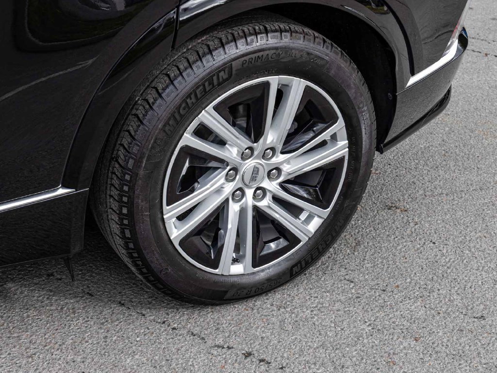 Used 2024 Cadillac Lyriq Tech AWD/4WD image 10