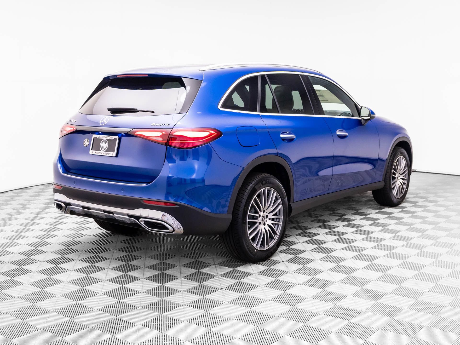 New 2026 Mercedes-Benz GLC 300 4MATIC image 5