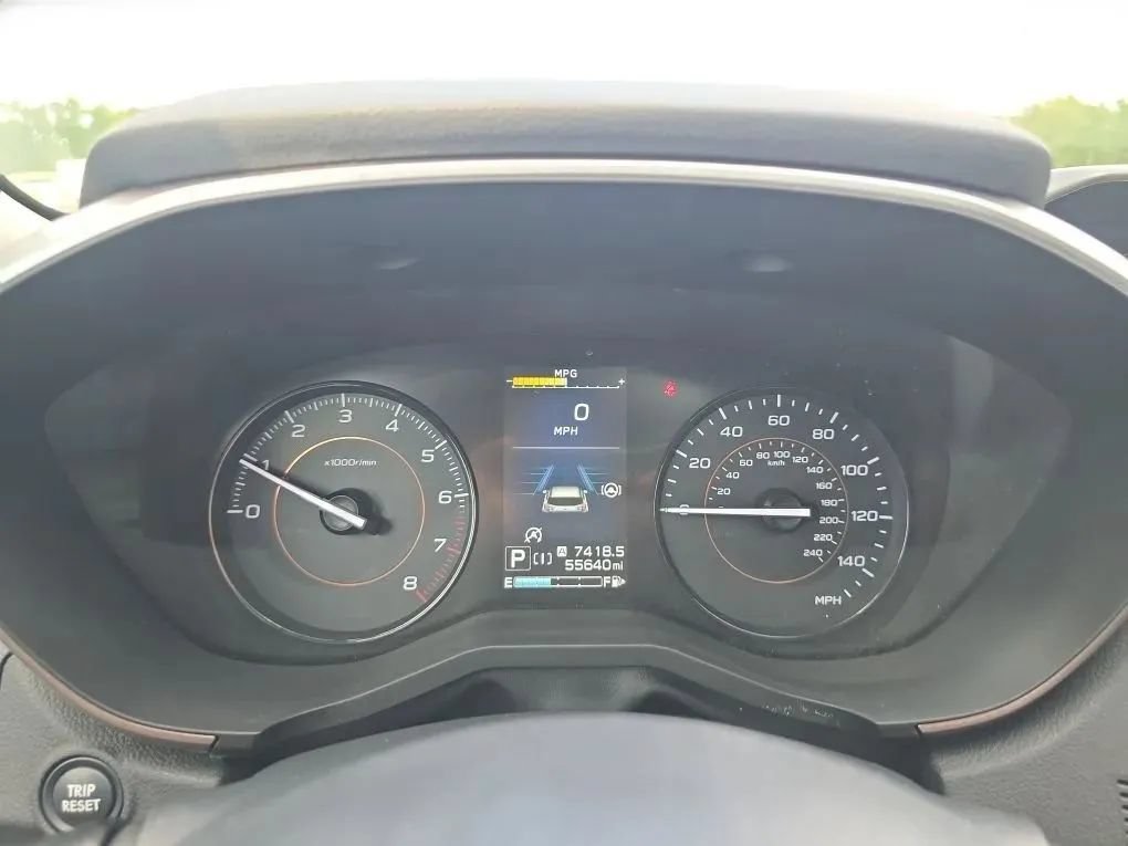 Used 2021 Subaru Crosstrek 2.0i Premium w/ Moonroof Package AWD/4WD image 19