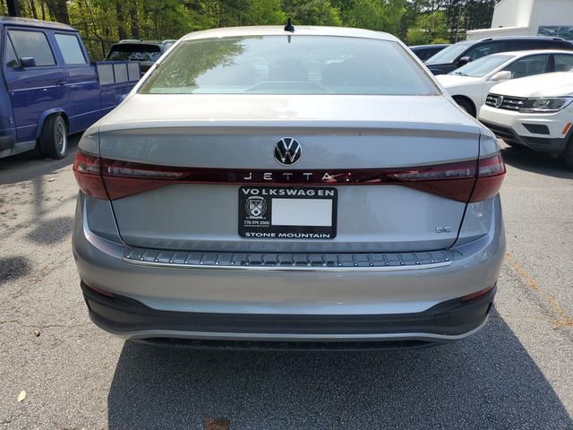 New 2026 Volkswagen Jetta SE FWD image 5