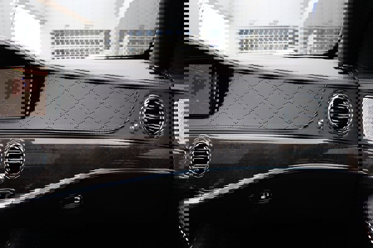 Used 2015 Mercedes-Benz S 63 AMG 4MATIC Sedan w/ Driver Assistance Package image 42