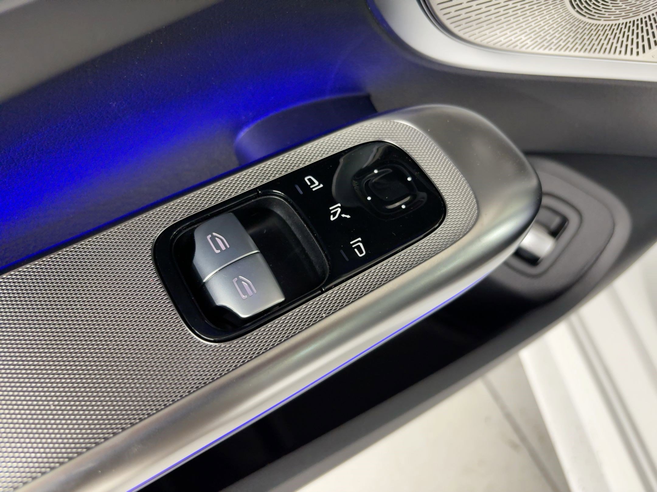 New 2026 Mercedes-Benz CLE 53 AMG 4MATIC Coupe image 13