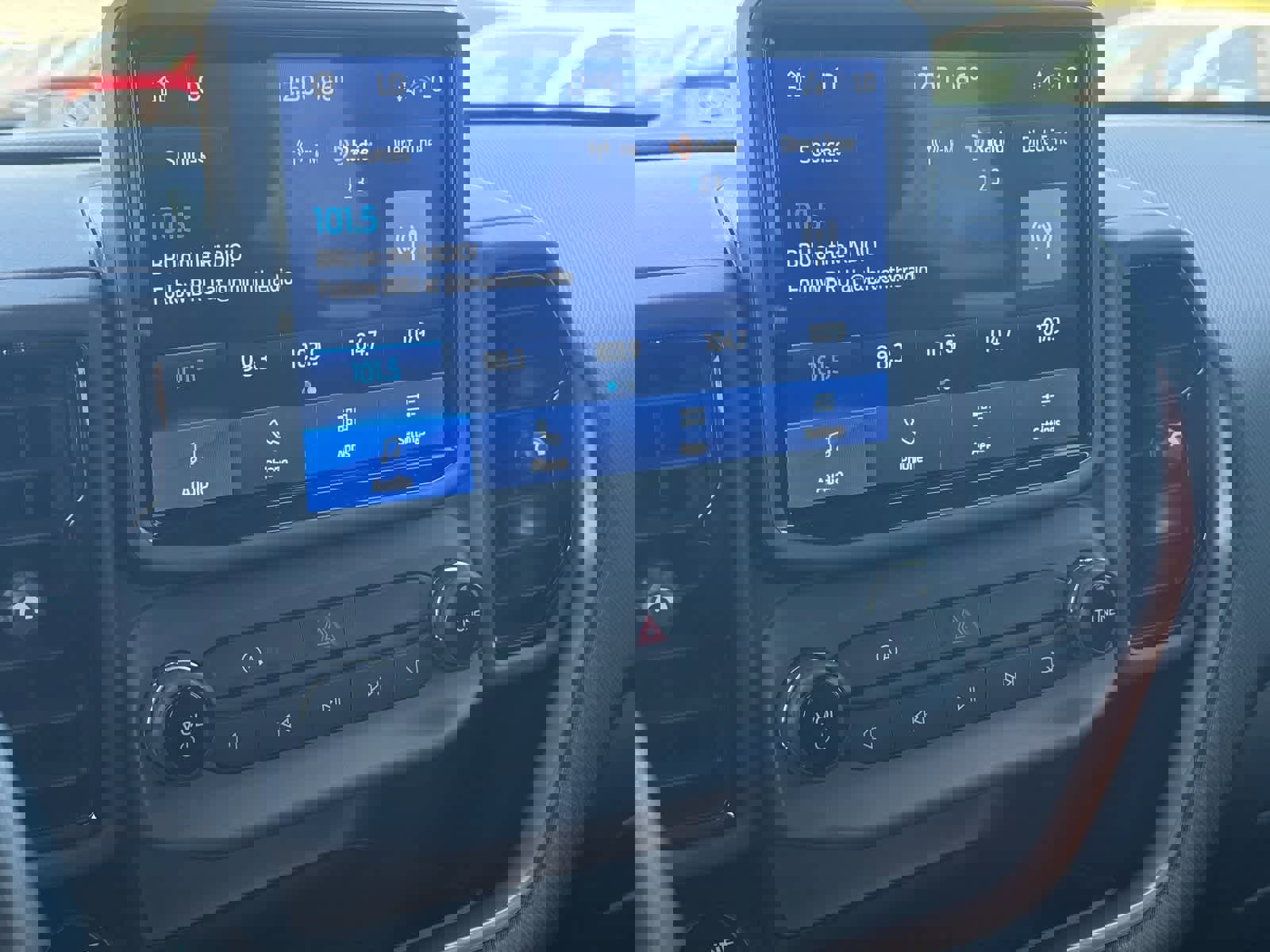 Used 2022 Ford Bronco Sport Outer Banks w/ Tech Package image 23