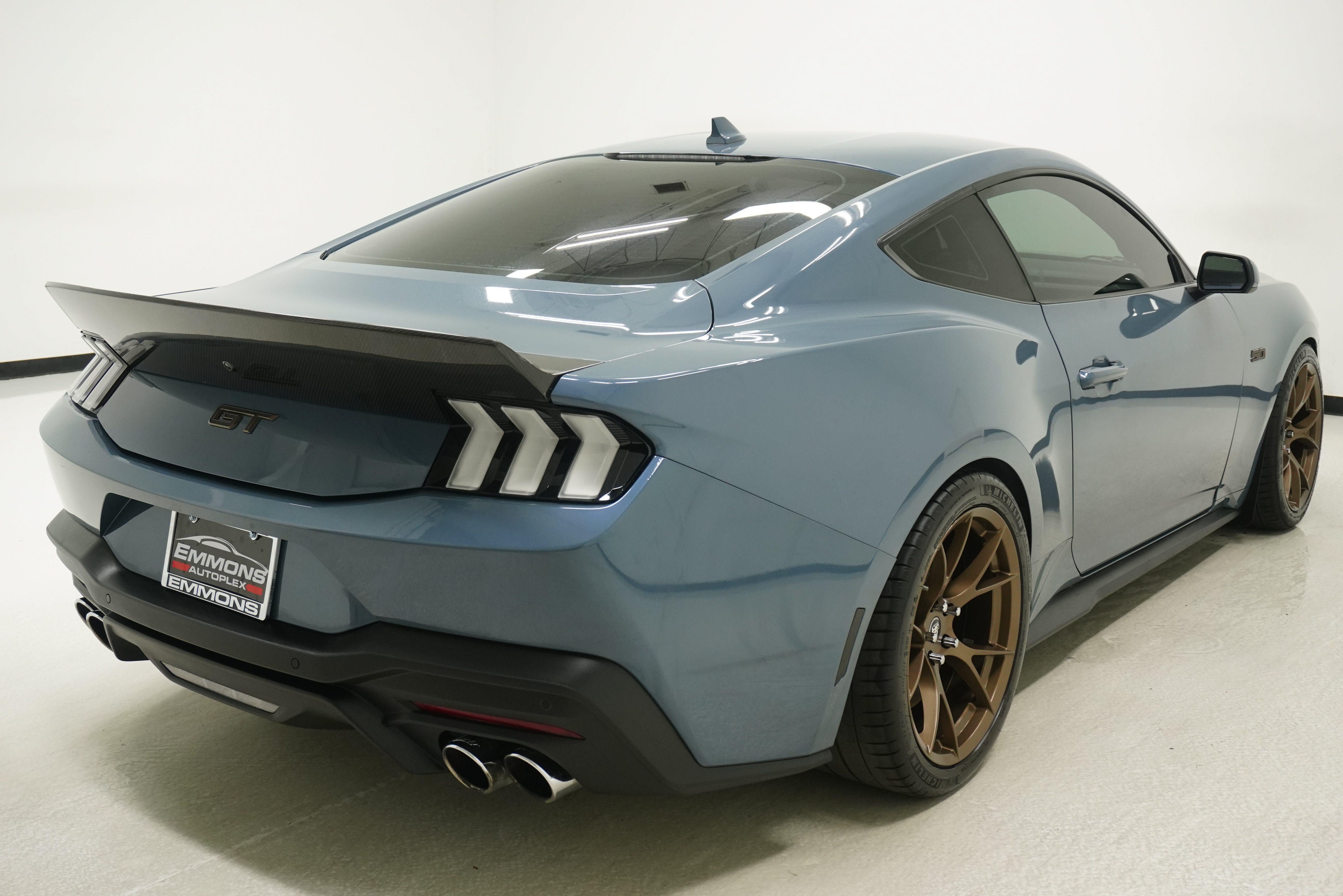 Used 2024 Ford Mustang GT RWD image 4