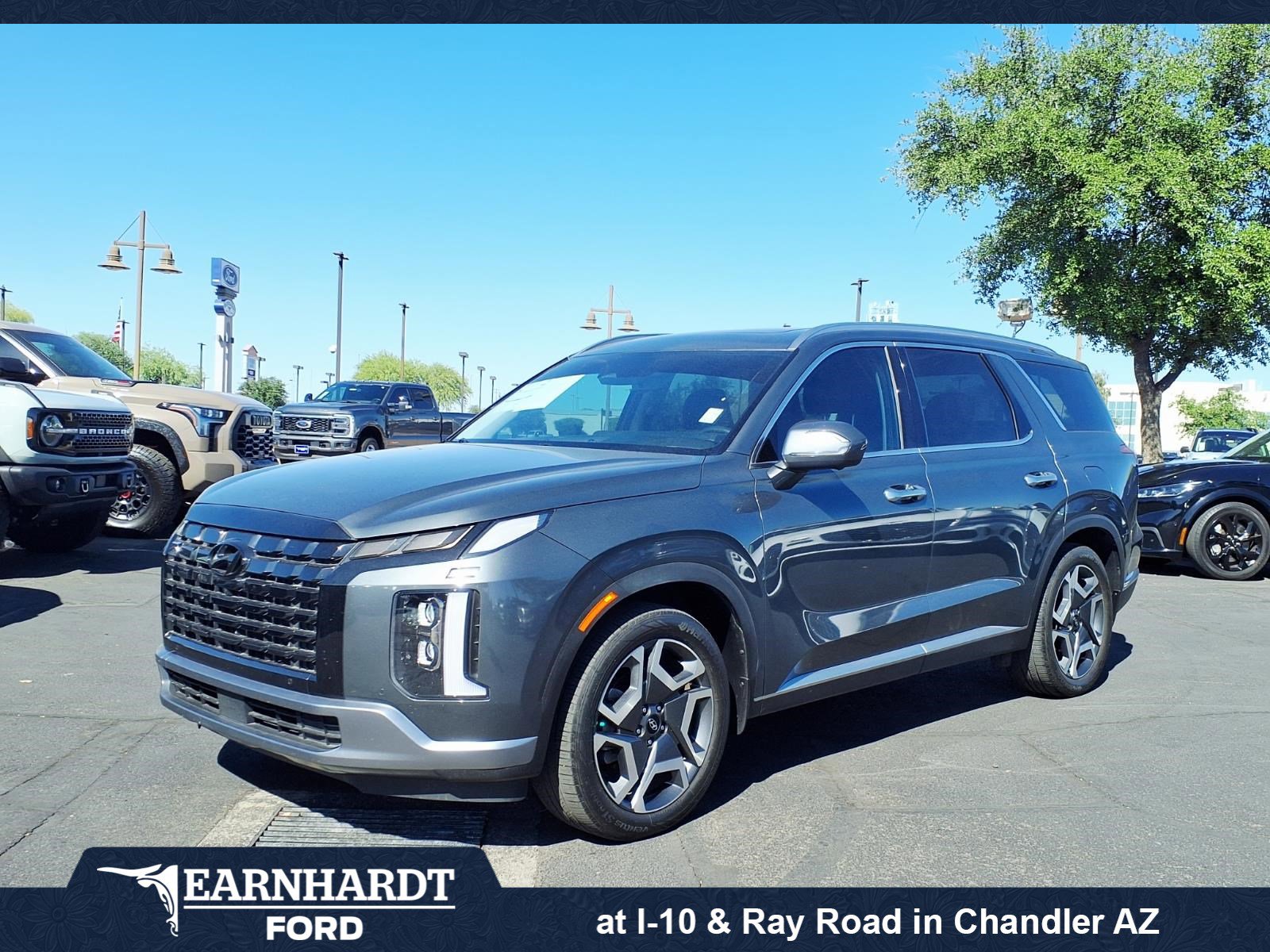 Used 2024 Hyundai Palisade SEL image 1