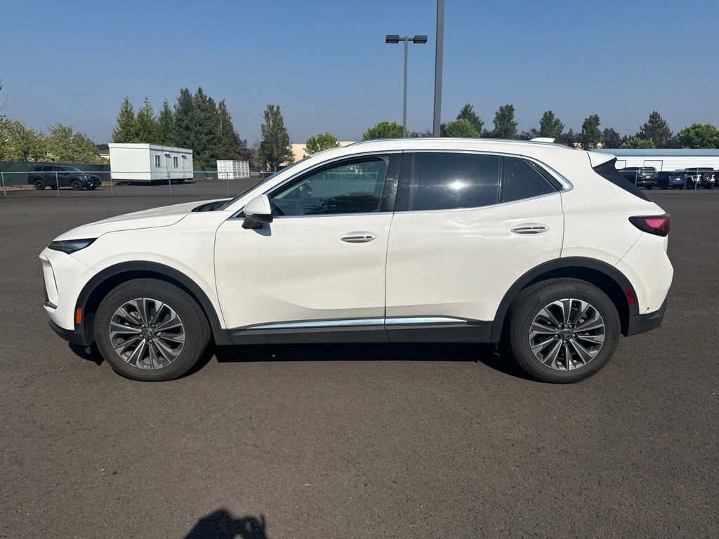 Used 2024 Buick Envision Preferred AWD/4WD image 4