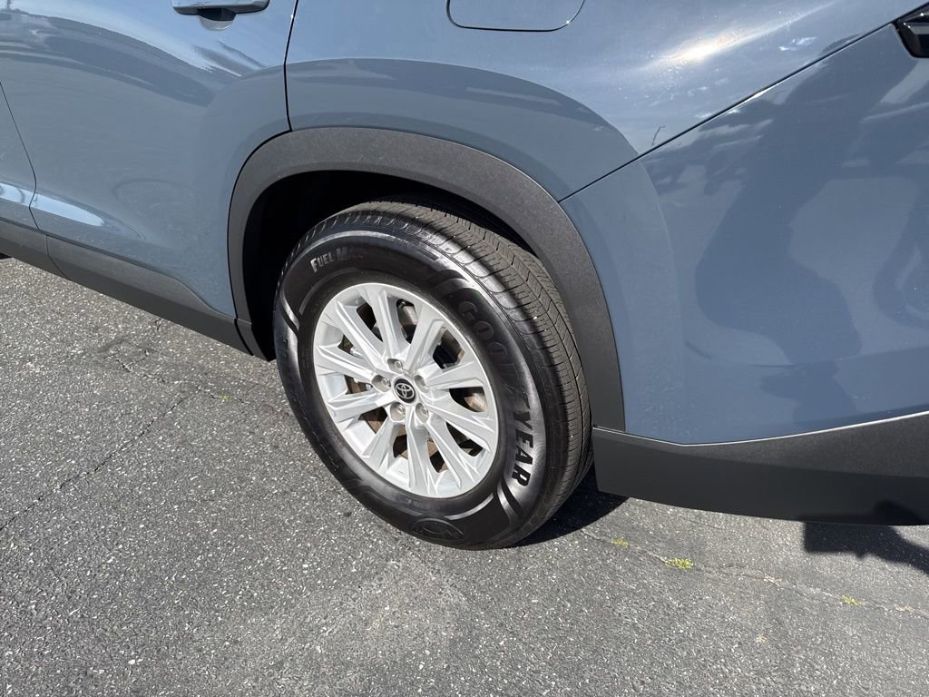 Certified 2025 Toyota Grand Highlander FWD image 9