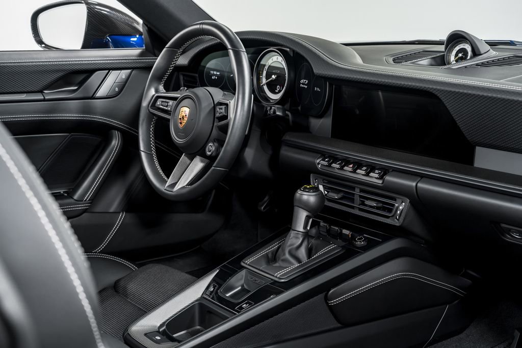 Used 2022 Porsche 911 GT3 RWD image 32