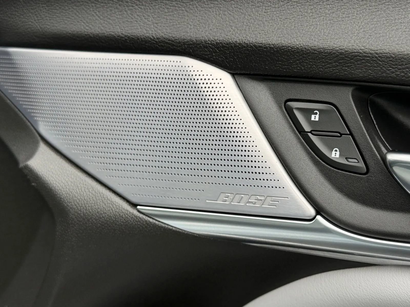 Used 2022 Cadillac CT4 Premium Luxury RWD image 19