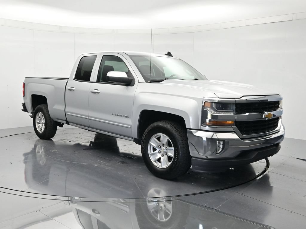 Used 2016 Chevrolet Silverado 1500 LT w/ All Star Edition RWD image 3