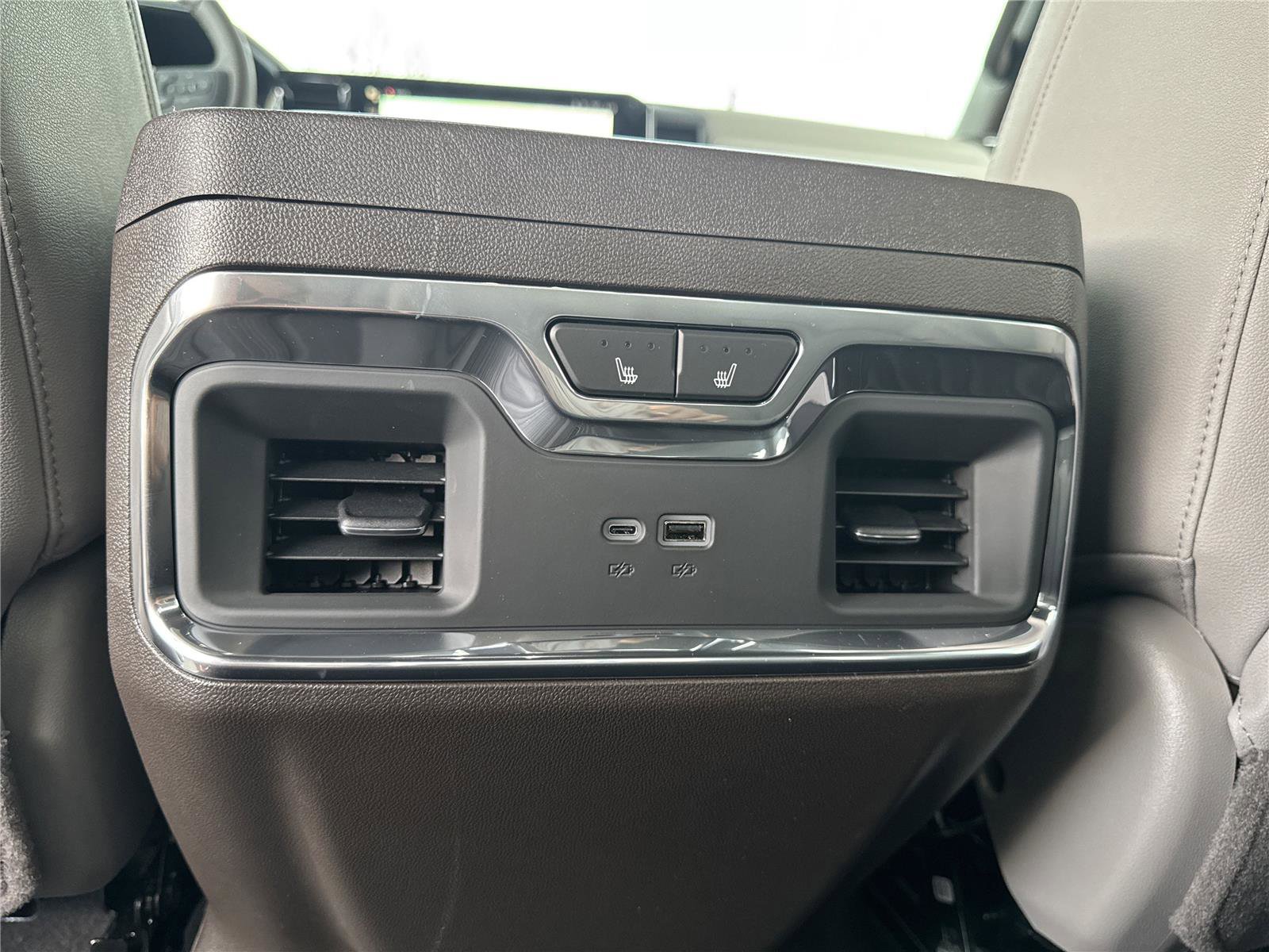 New 2026 GMC Sierra 1500 SLT w/ SLT Premium Plus Package image 10