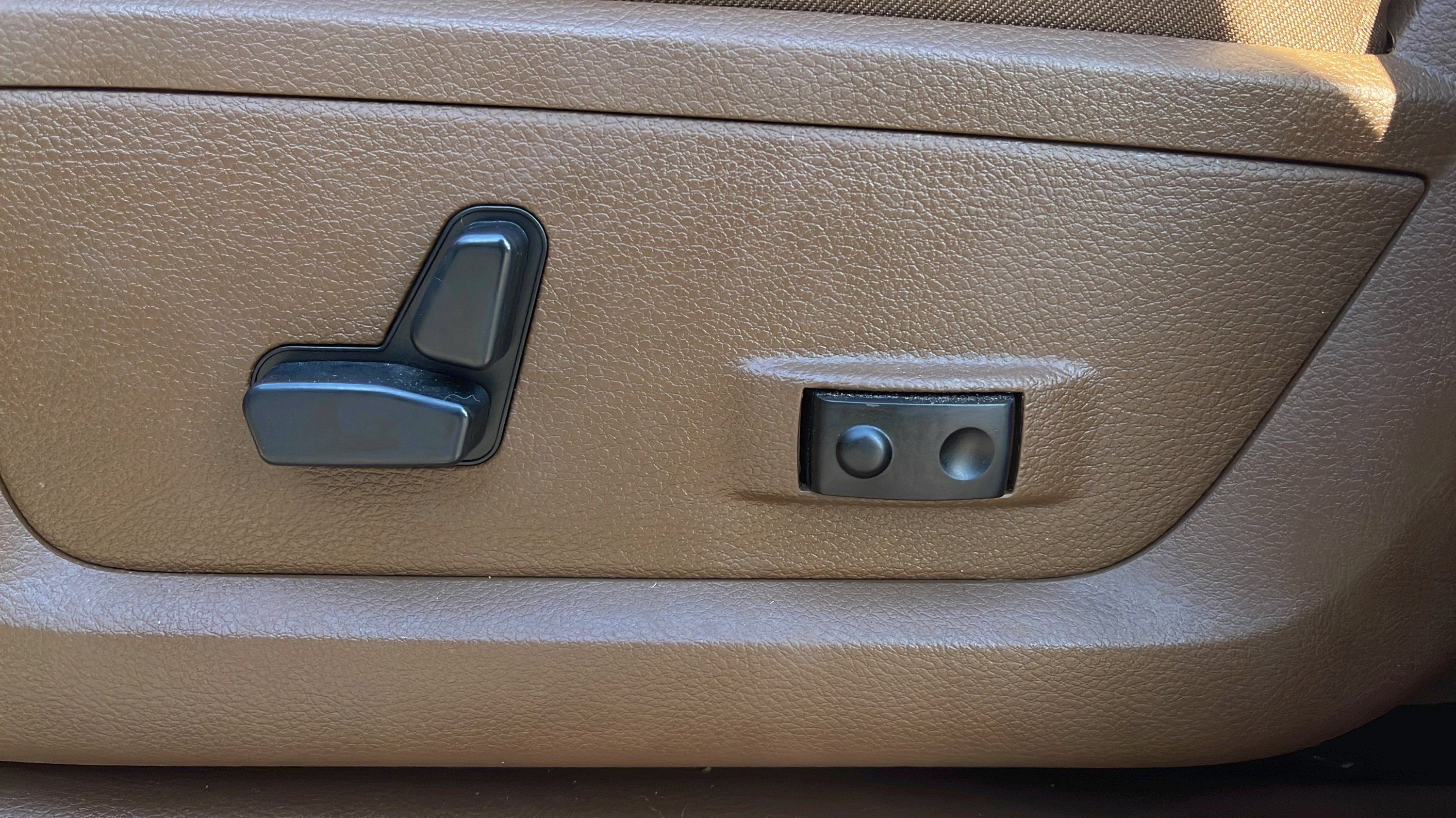 Used 2019 RAM 2500 Laramie image 50